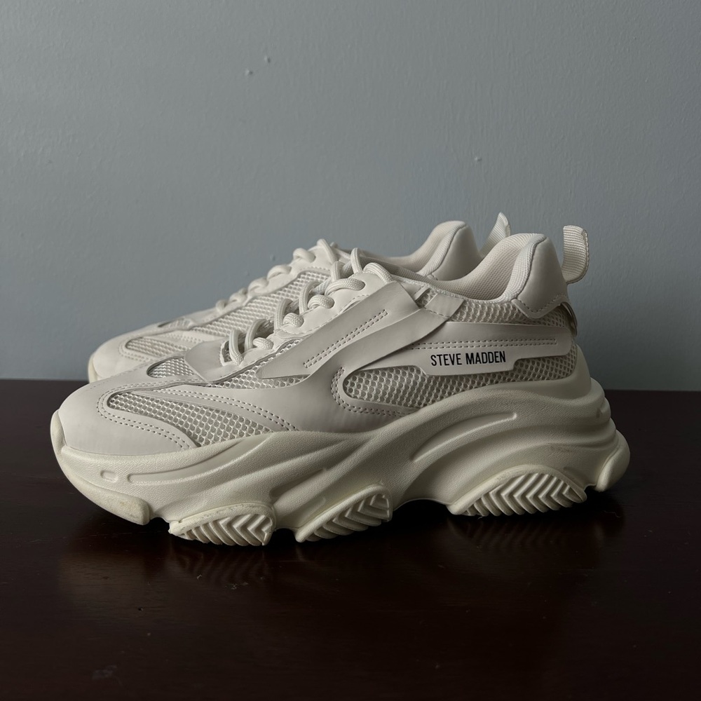 Steve Madden Possession Tennis Shoes